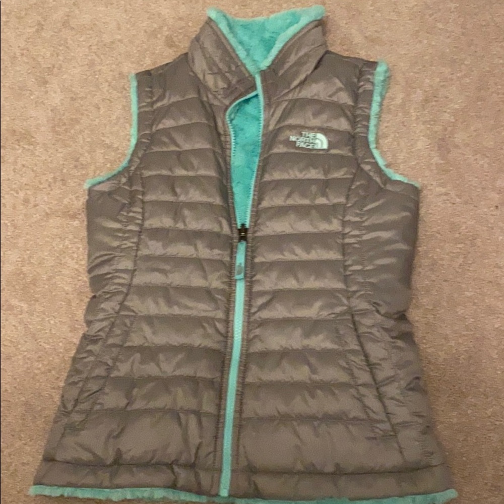 North faced Gray and teal vest zip up